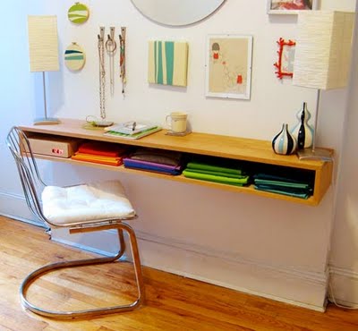 diy-stunning-minimalist-desk-1